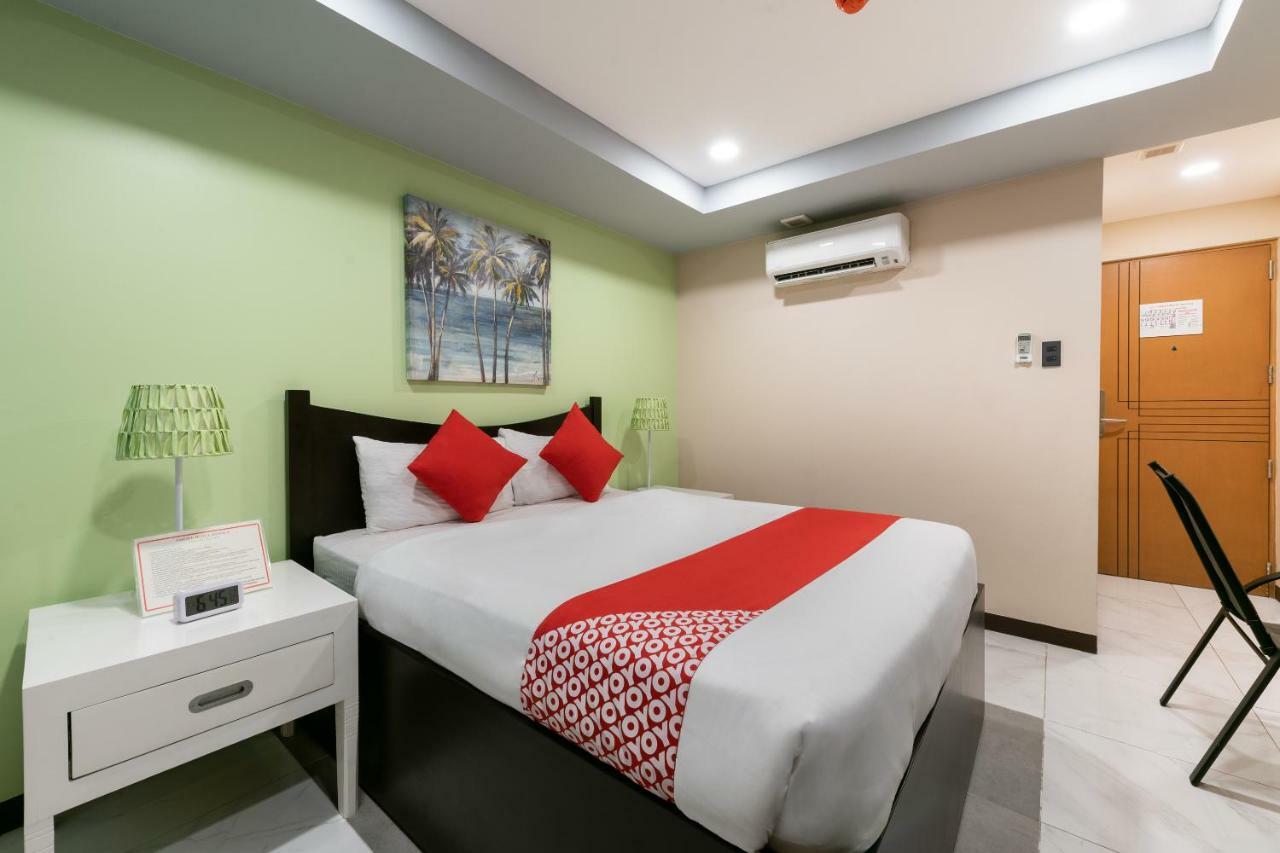 Oyo 171 Amore Hotel Muntinlupa City Zewnętrze zdjęcie